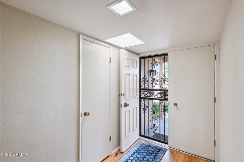 5-web-or-mls-10309-corte-del-sol-este