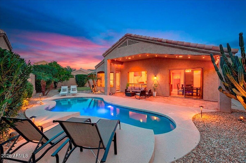 Pool & Covered Back Patio