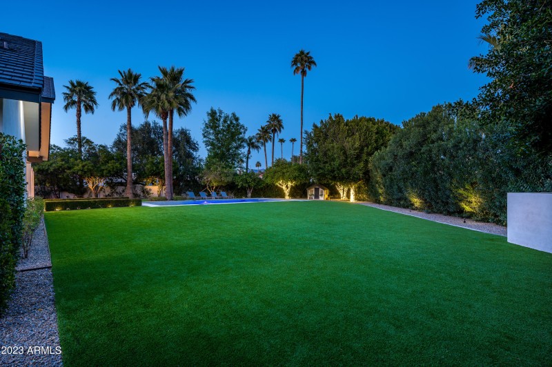 8144 E Del Barquero Dr-81