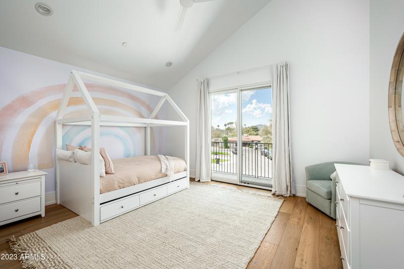 8144 E Del Barquero Dr-45