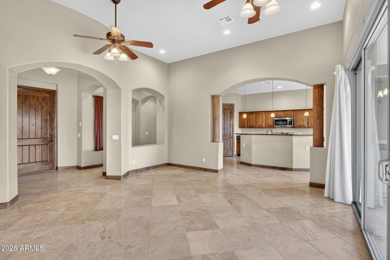 15-web-or-mls-69-10000 Ginger Wy