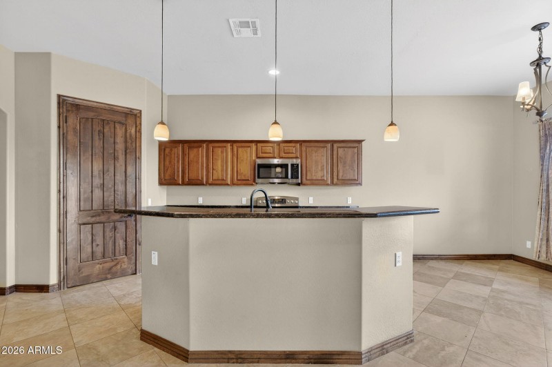 16-web-or-mls-51-10000 Ginger Wy