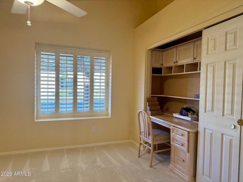 Guest BR with built-in Desk