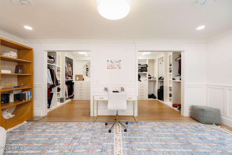 E Hermosa Vista Dr (4041)-17