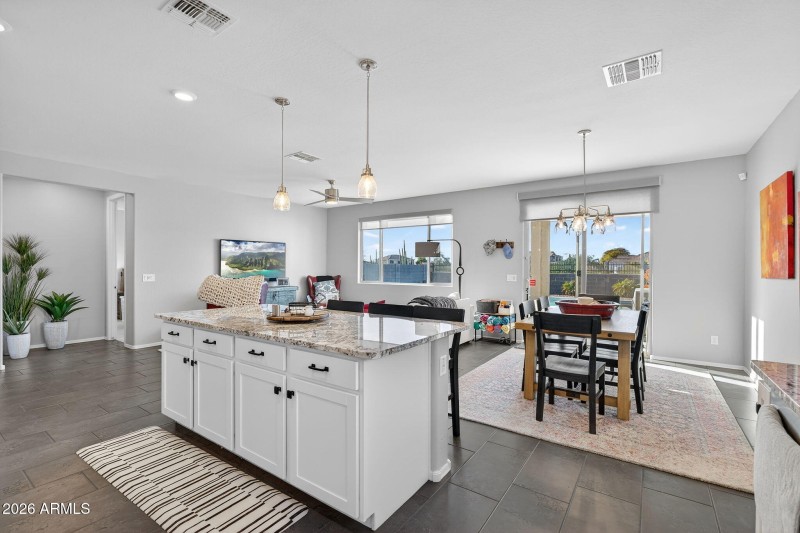 12-web-or-mls-42-N Basilio St