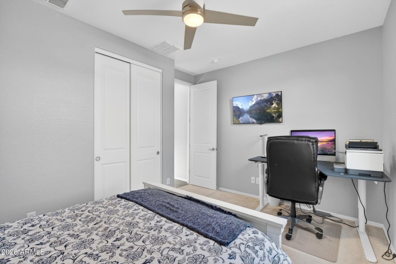 23-web-or-mls-40-N Basilio St