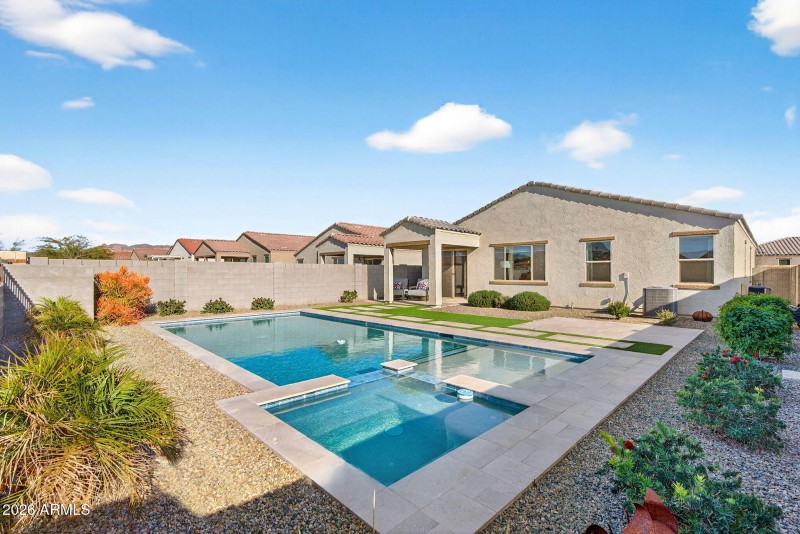 29-web-or-mls-26-N Basilio St