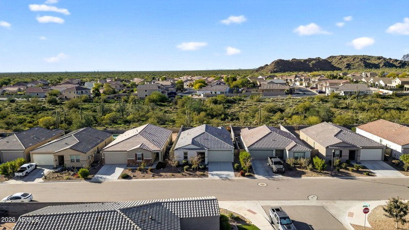 41-web-or-mls-09-N Basilio St