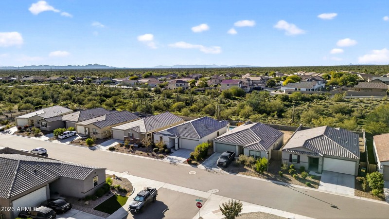 43-web-or-mls-10-N Basilio St