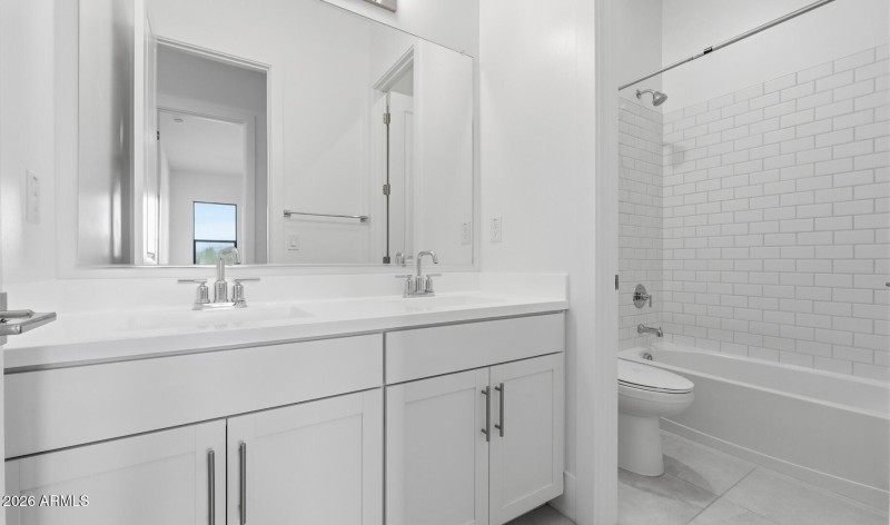 Edgewood Estates Lot #164 Hall Bath (Lar