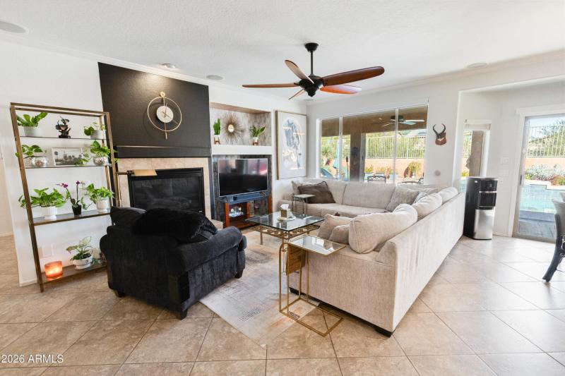 Bent Tree Living Room