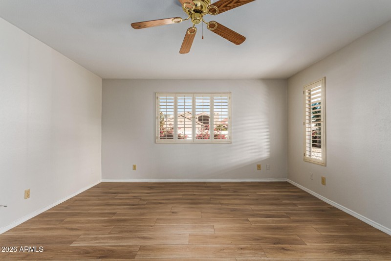 Large primary bedroom