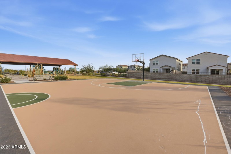 Community Pickleball & Tennis Courts