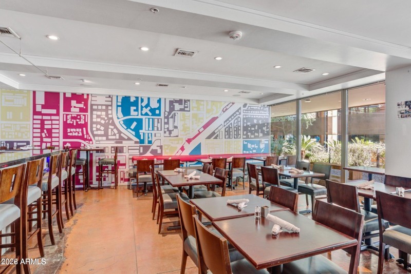 Camelview v - Metropolis Restuarant