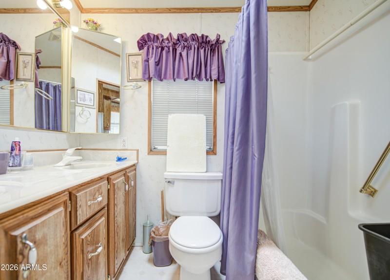 Bathroom-pic 1
