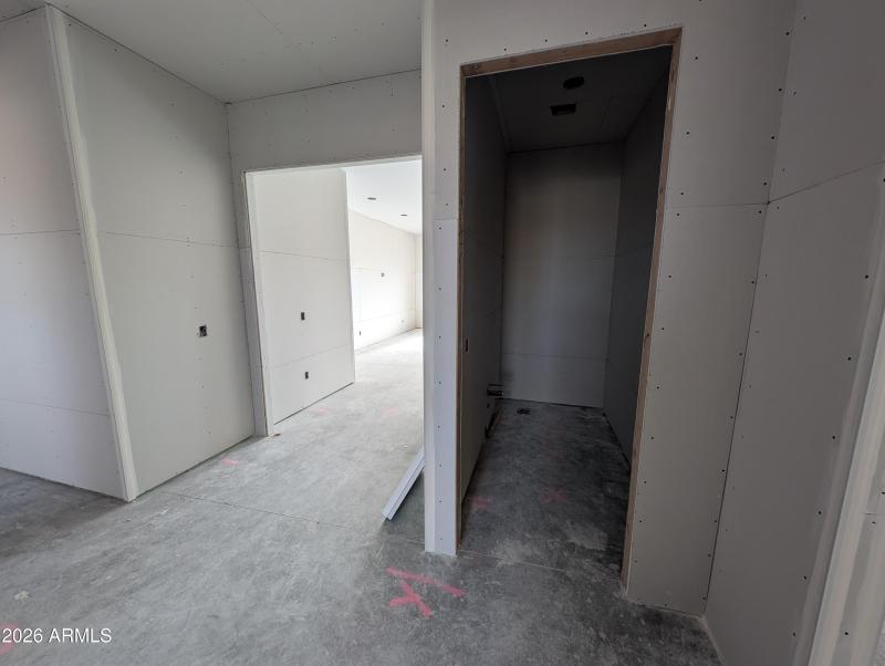 PXL_20260126_182209263