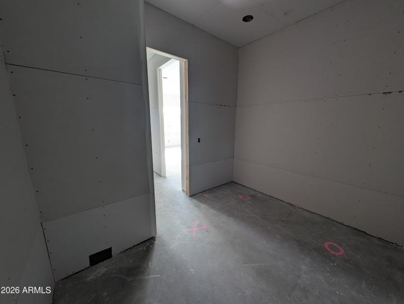 PXL_20260126_182310210