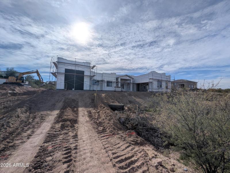 PXL_20260126_181432909