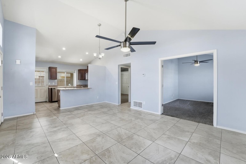 4601 N 102nd Ave Unit 1049-11