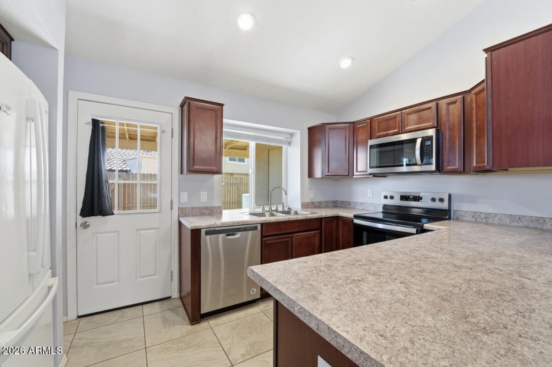 4601 N 102nd Ave Unit 1049-17