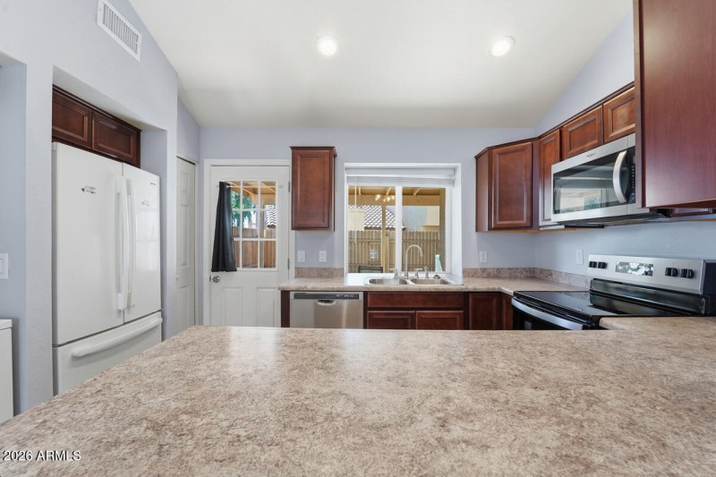 4601 N 102nd Ave Unit 1049-18