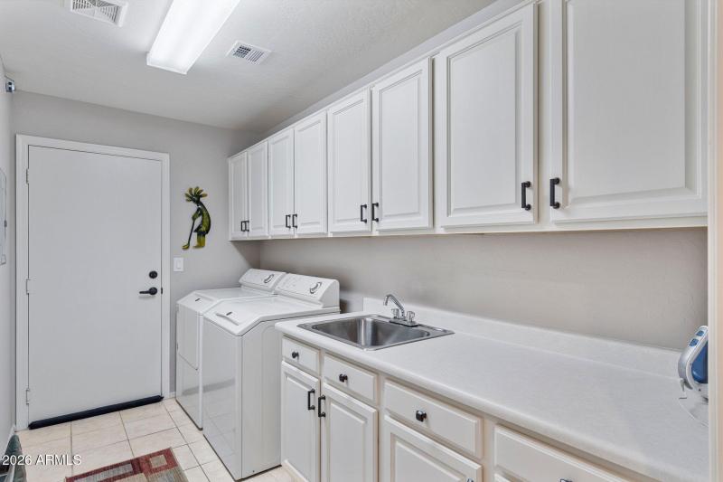 Laundry Room w/ Sink & Storage