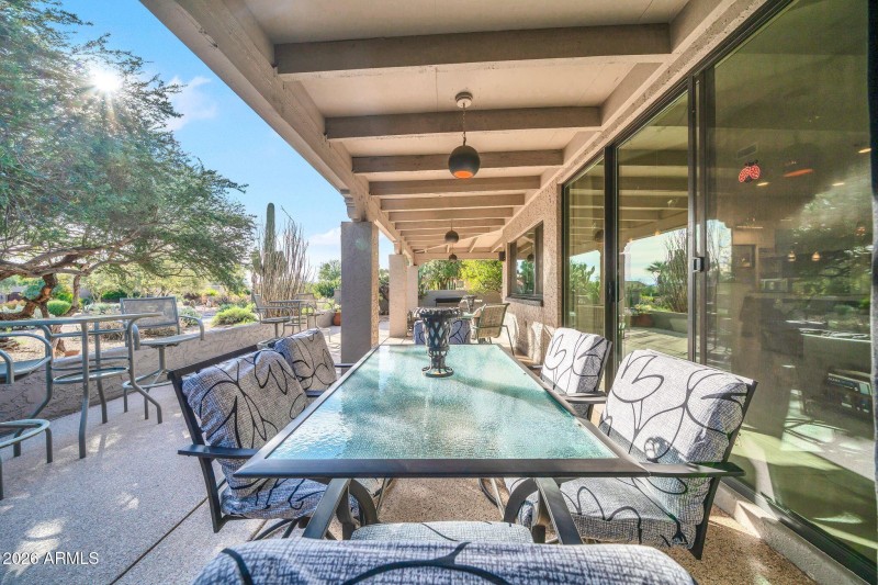 Great entertaining patio