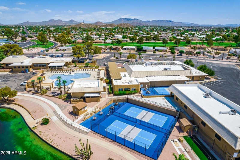 FOS Community Amenities