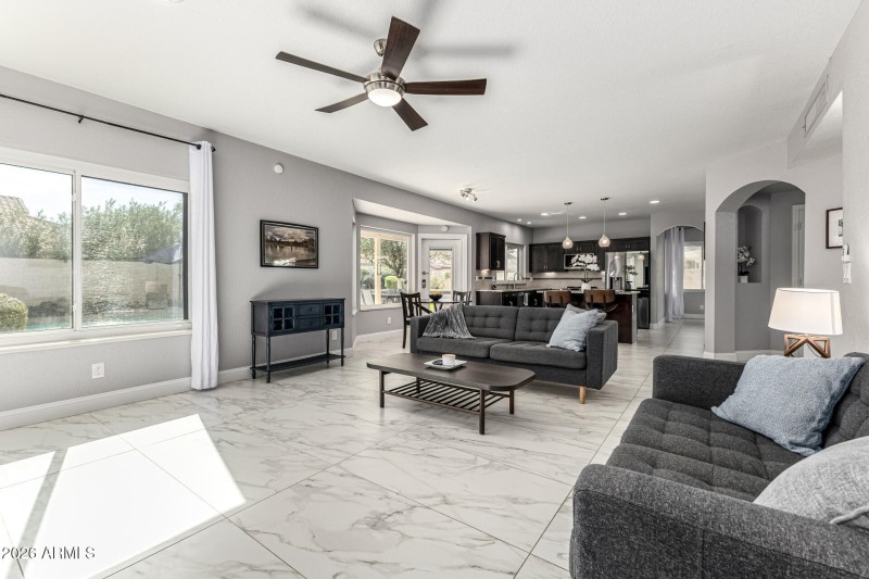 Family Room / GreatRoom