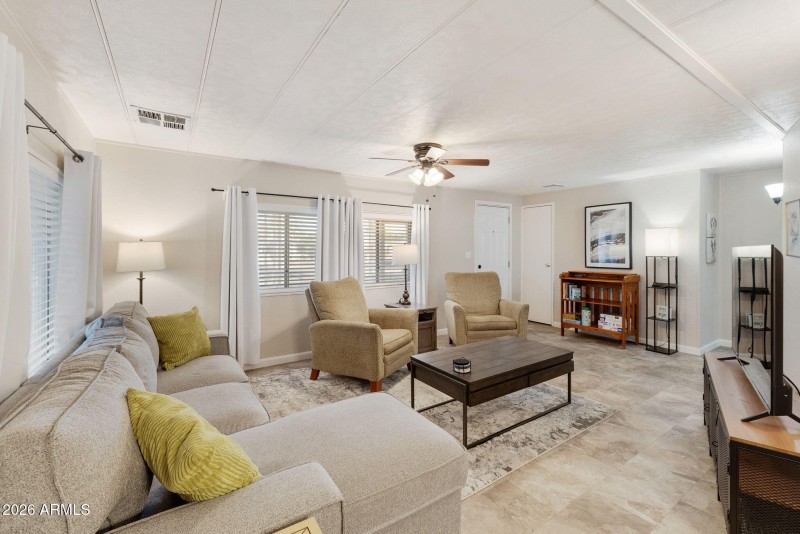 32-web-or-mls-dlb_5168-dlb_5172