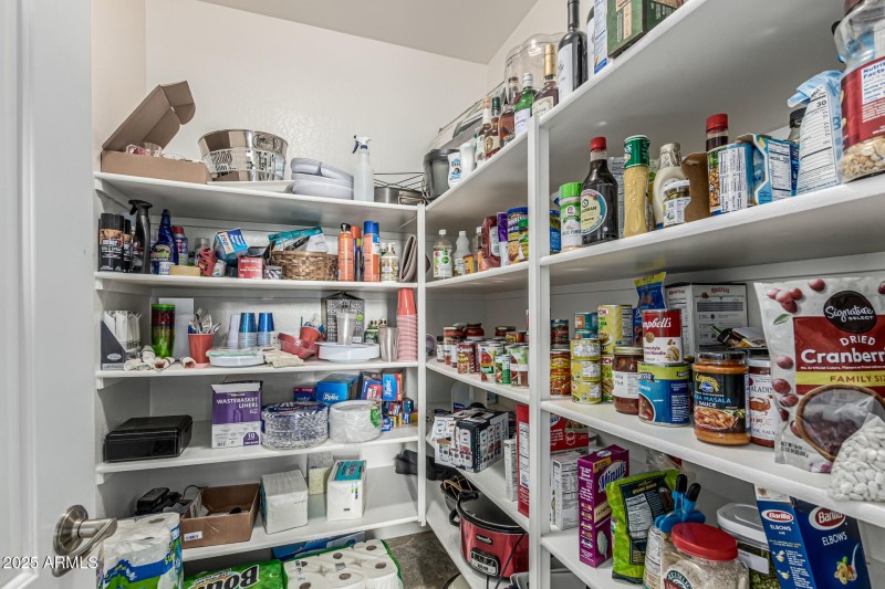 Walk in Pantry