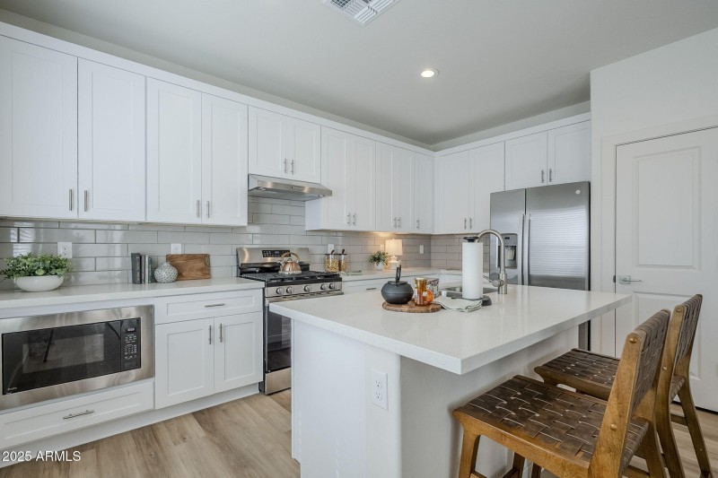 21-web-or-mls-Vine-21