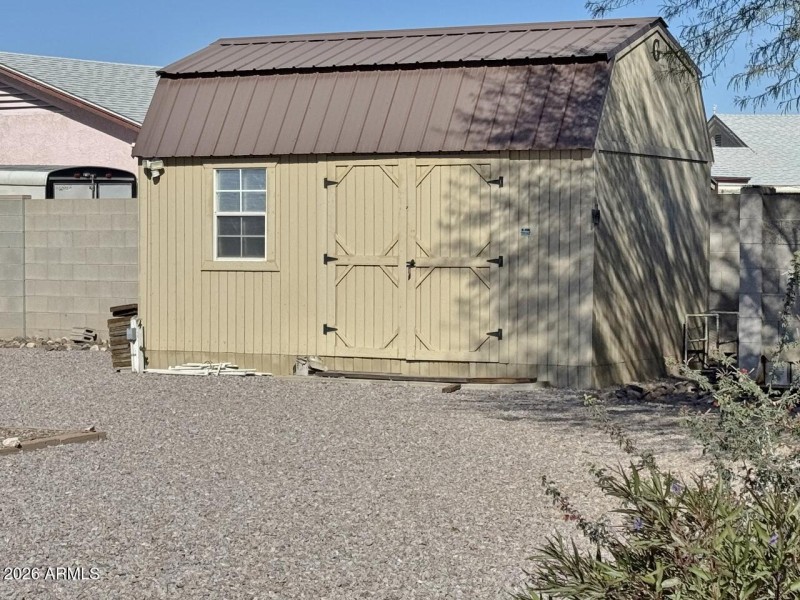 Shop/shed