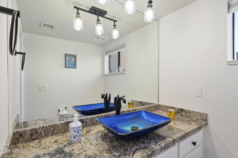 Half Bath w Granite Vanity & Vessel Sink