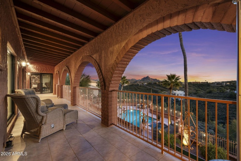 Covered Balcony w Pool View