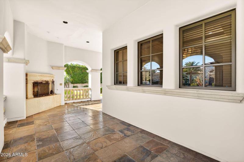 104-web-or-mls-32-W Harmony Pl (1)