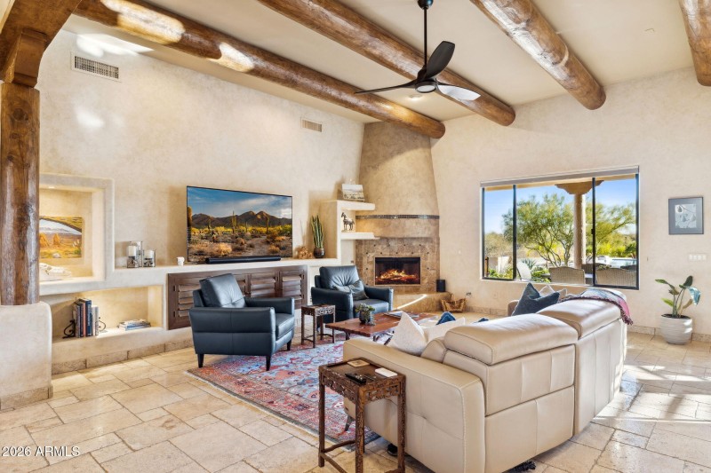 9-web-or-mls-15315-e-melanie-dr