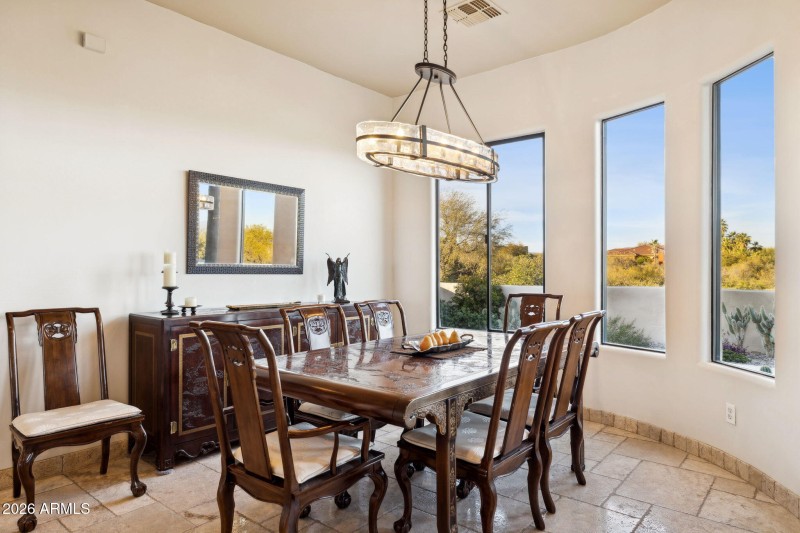 18-web-or-mls-15315-e-melanie-dr