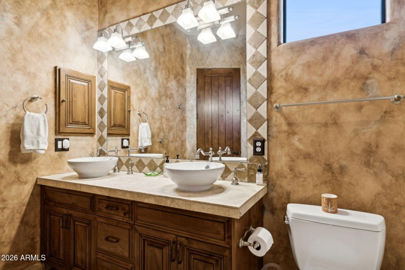 42-web-or-mls-15315-e-melanie-dr