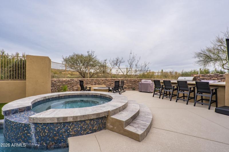 030_Indoor Outdoor Living