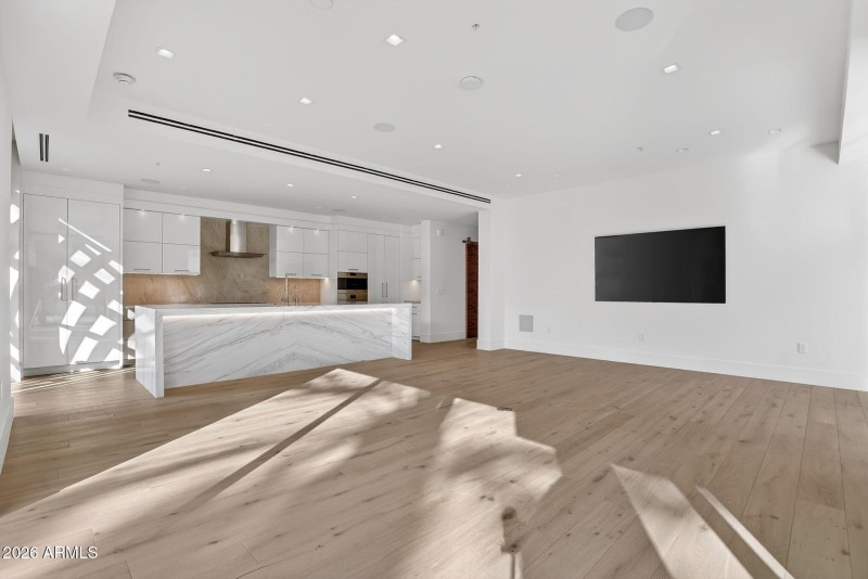 8-web-or-mls-DSC00594