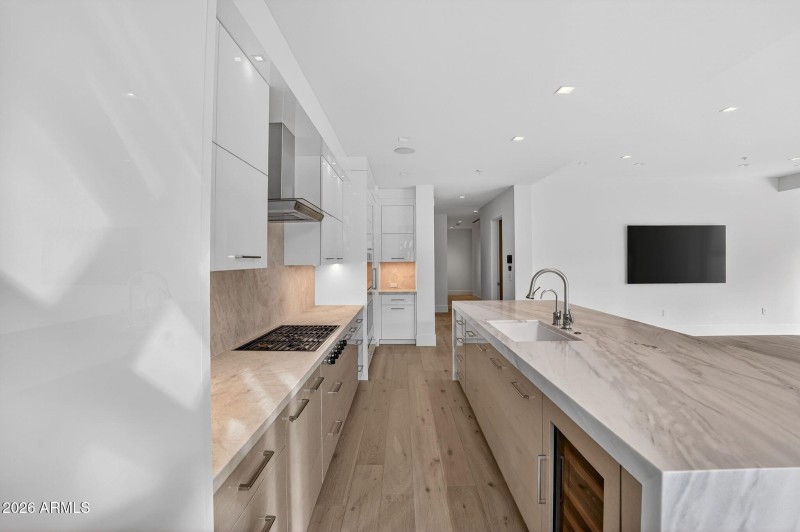 18-web-or-mls-DSC00638