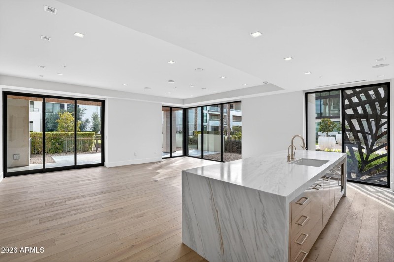 19-web-or-mls-DSC00641