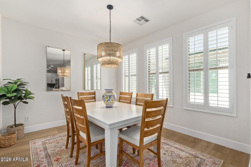 20220917150834410808000000-o