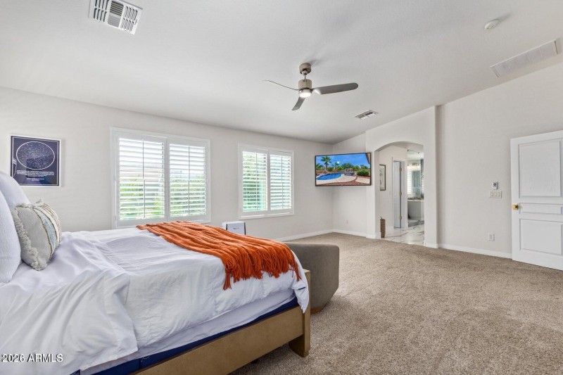 20220917151150360937000000-o