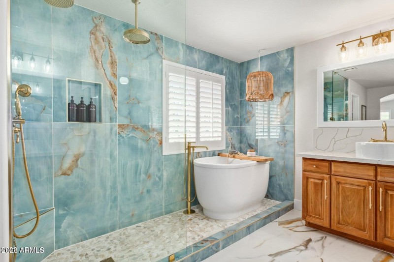 20220917151300836960000000-o