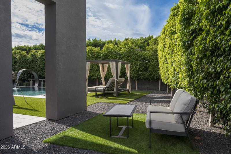 Side yard