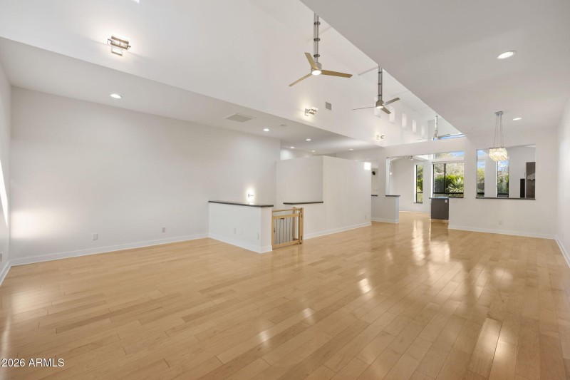 4-web-or-mls-DSCF3103