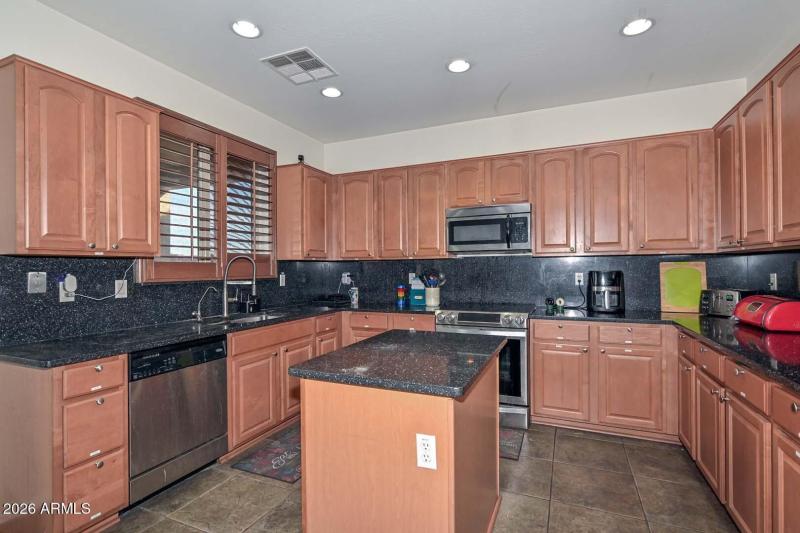 Kitchen-Island