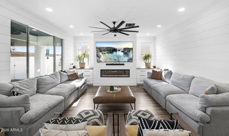 Family Room 1